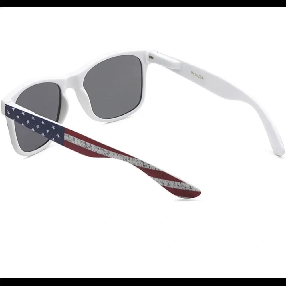 NEW Retro Womens Mens Unisex Sunglasses USA American Flag Red White Blue